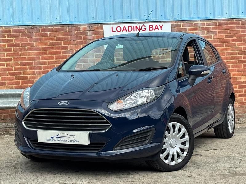 Blue Used 2013 Ford Fiesta Style Hatchback | £4,995 (Fair price) - Image 1/4