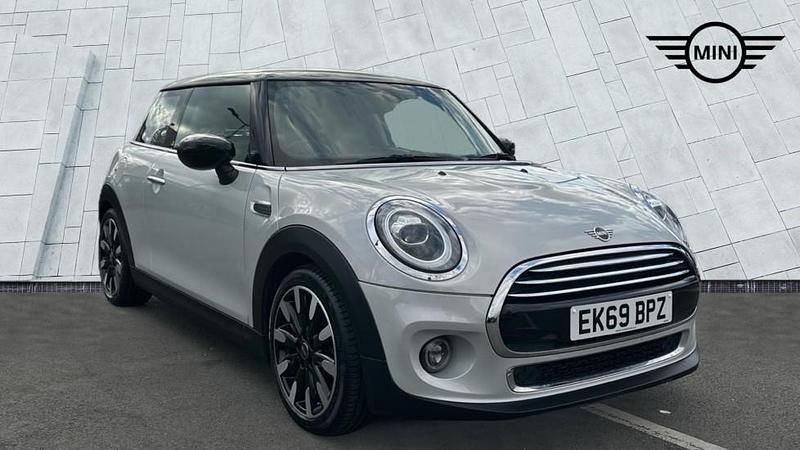 Silver Used 2019 Mini Cooper Exclusive Hatchback | £15,879 (Fair price) - Image 1/4