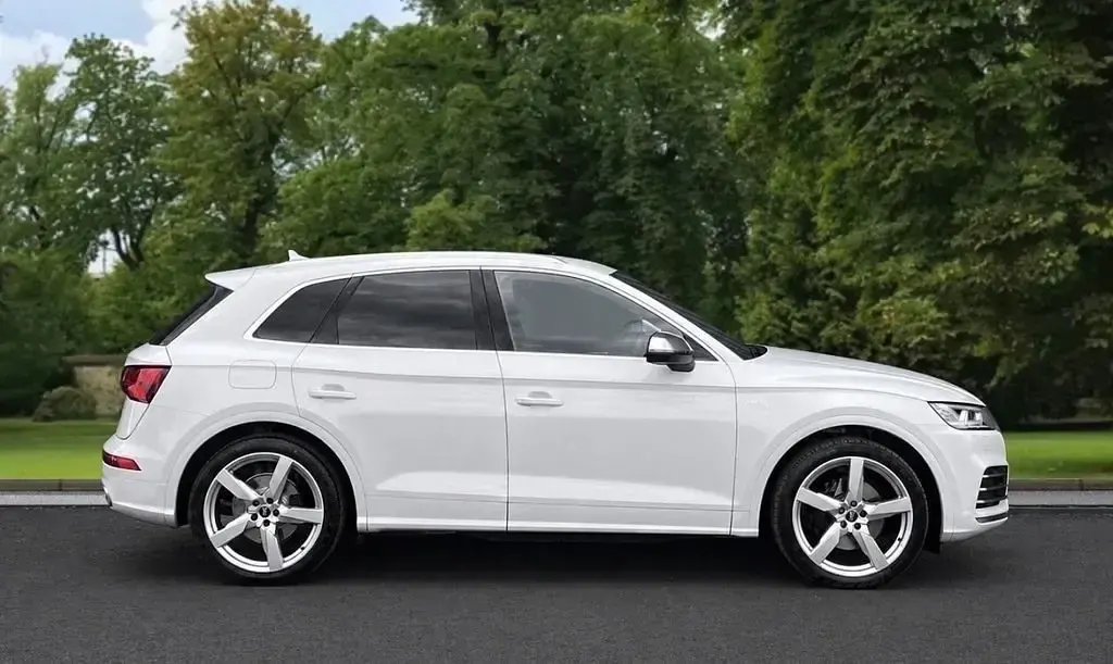 Begagnad Audi SQ5 Design 354 HK (260 kW) 2018 Vit SUV