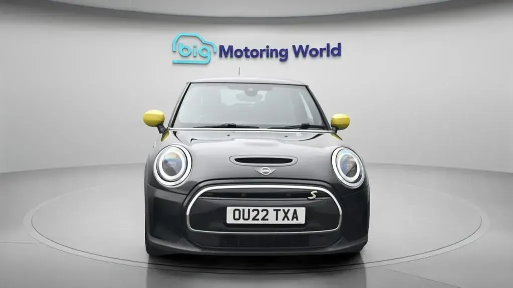 Used Mini Cooper SE Hatch 135 kW (184 HP) 2022 Hatchback