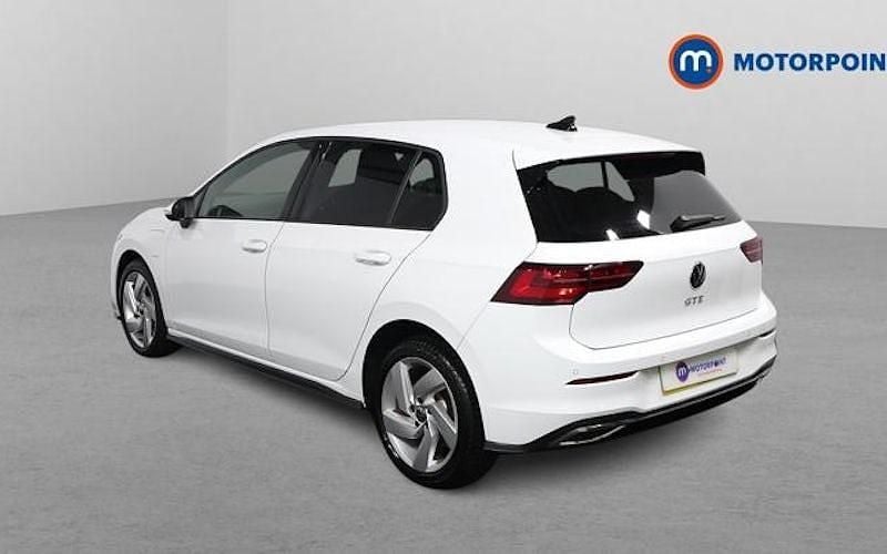 Used VW Golf VIII GTE 245 HP (180 kW) 2024 Hatchback