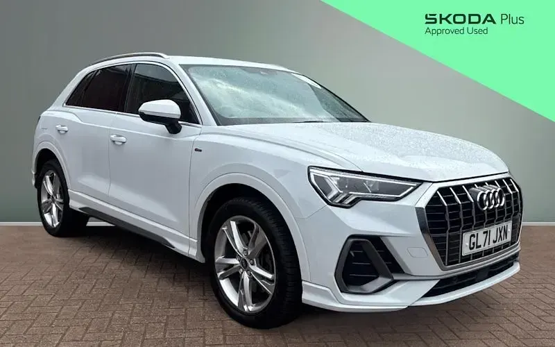 Używany Audi Q3 S-Line 245 KM (180 kW) 2023 SUV