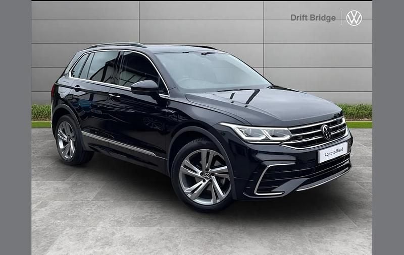 Used VW Tiguan R-line Edition 150 HP (110 kW) 2023 Black SUV