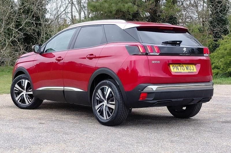 Used Peugeot 3008 Allure 129 HP (94 kW) 2020 Red SUV