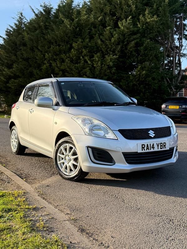 Used Suzuki Swift SZ4 2014 Silver Hatchback