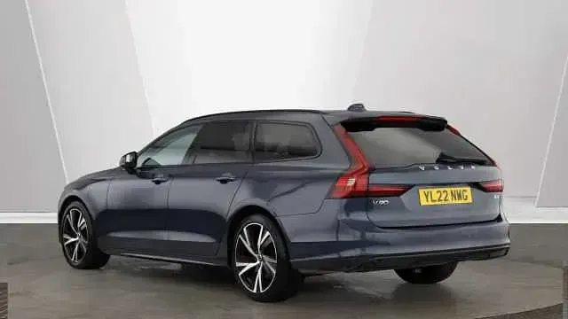 Used Volvo V90 Plus 194 HP (142 kW) 2023 Estate