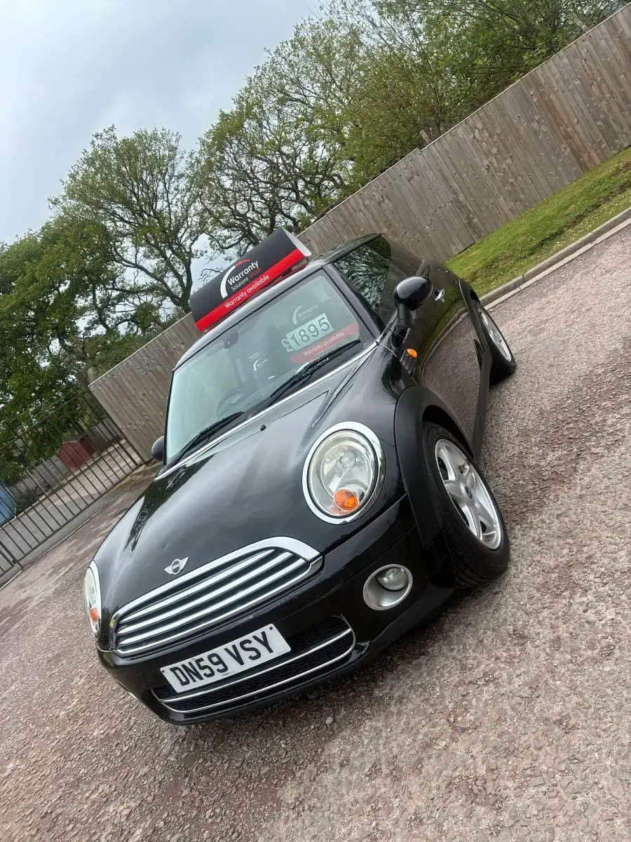 Usado Mini Cooper D Hatch 2010 Preto Citadino