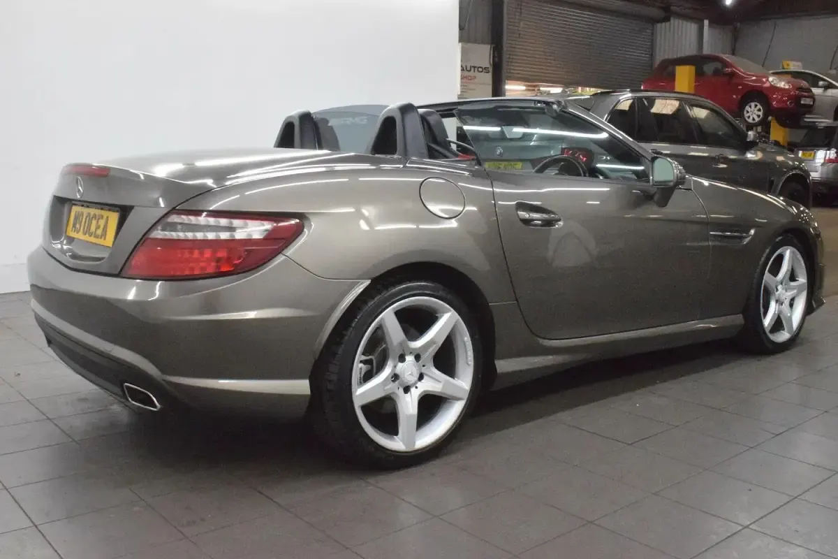 Used Mercedes SLK250 AMG 204 HP (150 kW) 2012 Grey Cabriolet