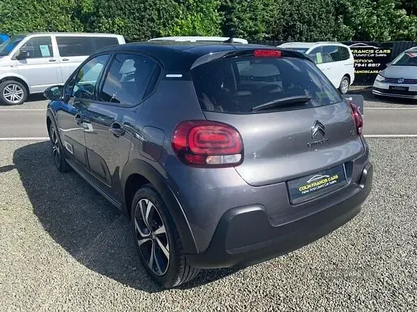 Used Citroën C3 Shine 102 HP (75 kW) 2023 Grey Hatchback