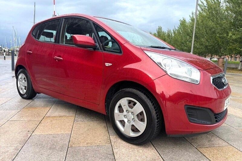 Red Used 2014 Kia Venga 2 Hatchback | £3,990 (Fair price) - Image 1/1