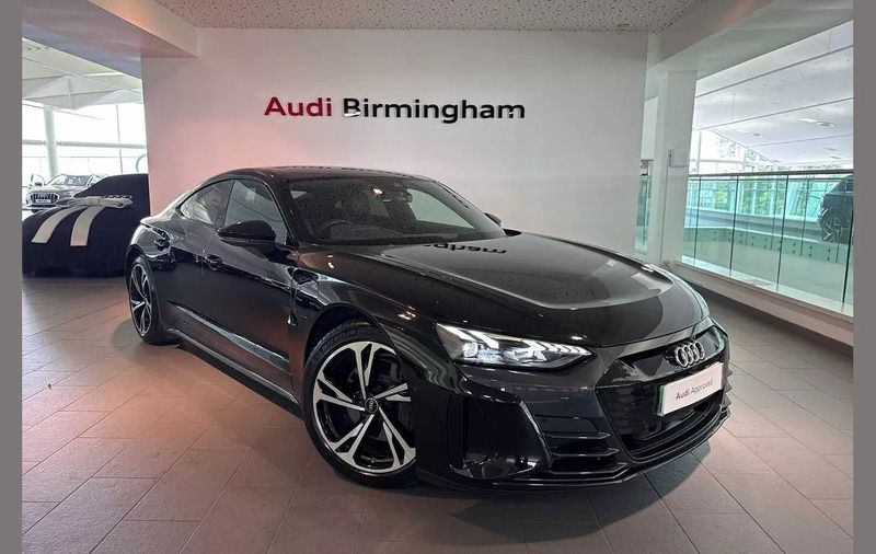 Black Used 2022 Audi e-tron GT quattro Comfort Sedan | £48,000 (Fair price) - Image 1/4