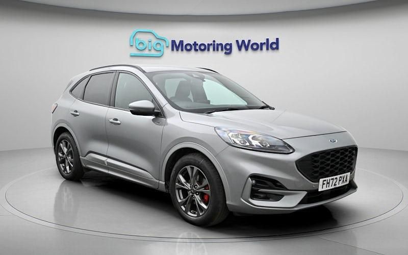 Used Ford Kuga ST-Line 150 HP (110 kW) 2023 Silver SUV