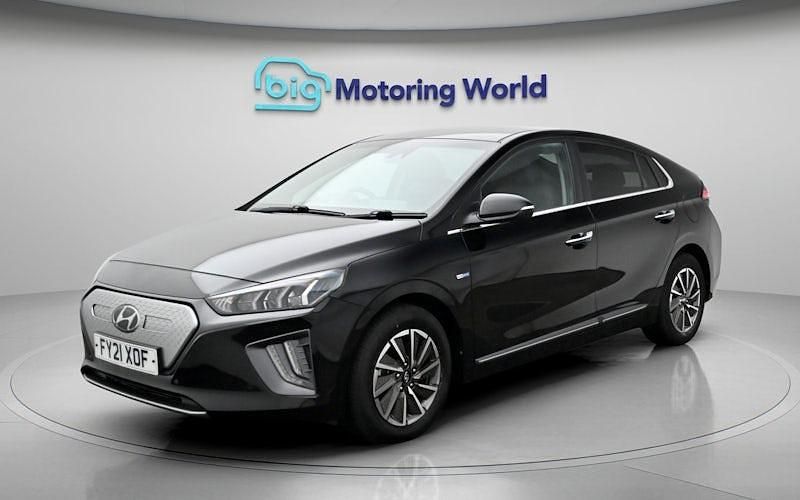 Used Hyundai Ioniq Premium SE 100 kW (136 HP) 2021 Black Hatchback