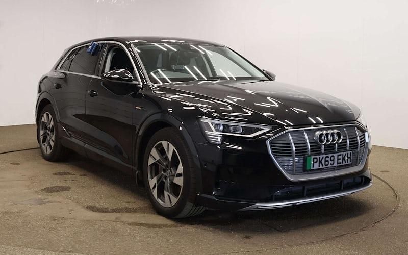 Usado Audi e-tron 300 kW (408 HP) 2020 SUV