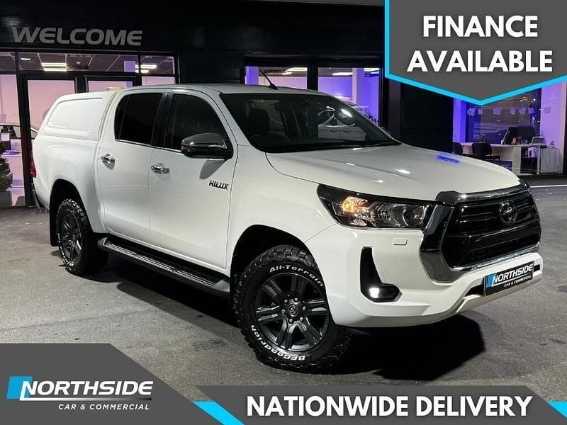 White Used 2021 Toyota HiLux Pickup | £19,995 (Super price) - Image 1/3