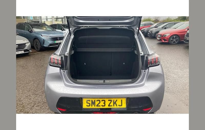 Used Peugeot 208 Allure+ 101 HP (74 kW) 2023 Grey Hatchback