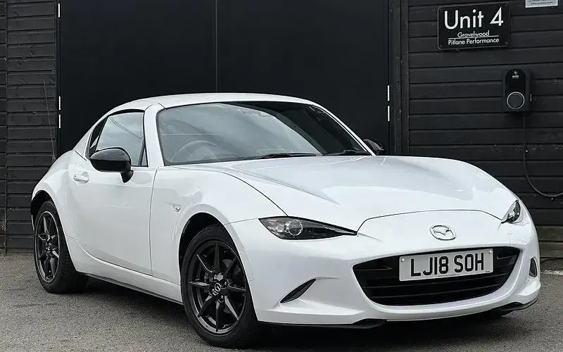Used Mazda MX5 Inclusive 131 HP (96 kW) 2018 Cabriolet
