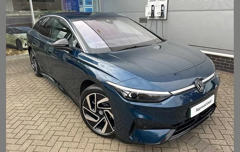 Used VW ID.7 Pro 206 kW (281 HP) 2025 Blue Hatchback