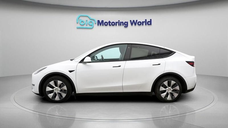 Used Tesla Model Y Long Range AWD 378 kW (514 HP) 2022 White SUV