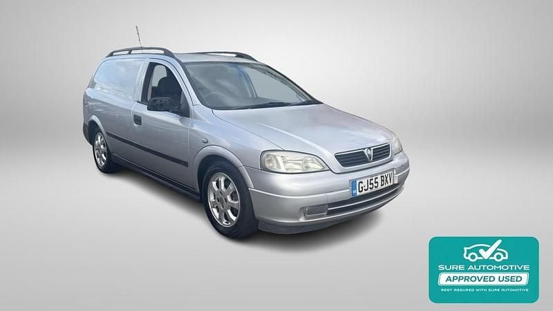 Used Vauxhall Astra Sportive 79 HP (58 kW) 2005 Silver Van
