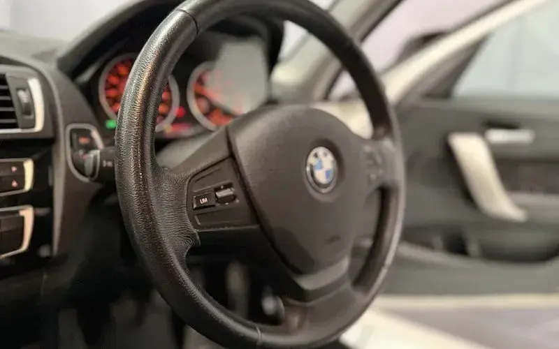 Used BMW 118 150 HP (110 kW) 2017 White Hatchback