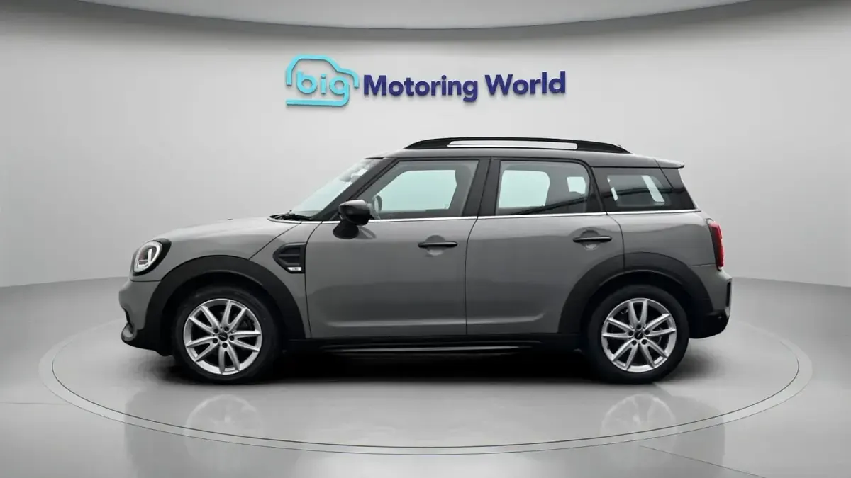 Used Mini Cooper Countryman Sport 136 HP (100 kW) 2022 Grey SUV