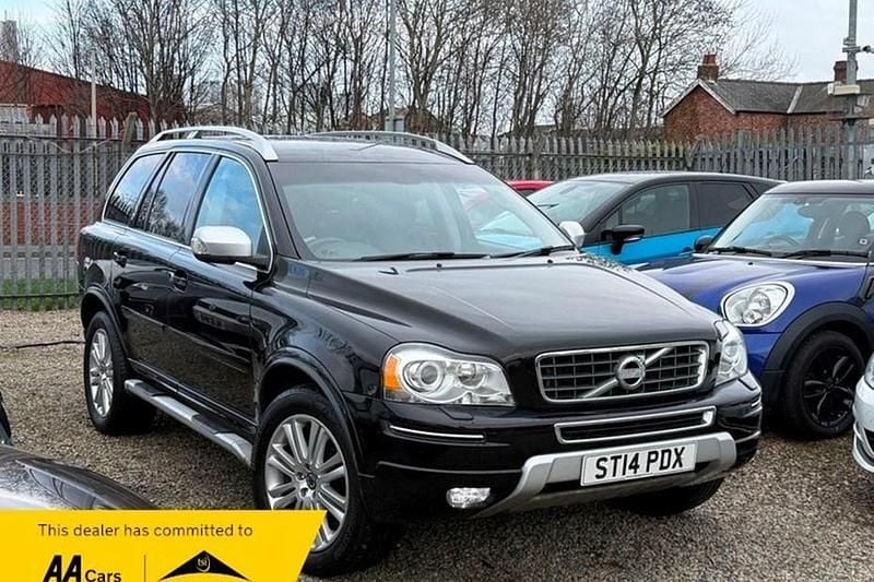 Used Volvo XC90 Executive 200 HP (147 kW) 2014 Black SUV