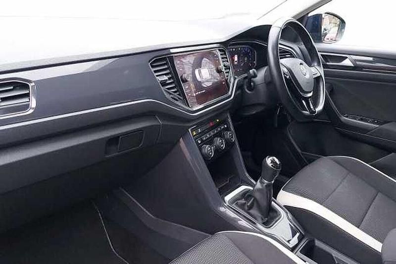 Used VW T-Roc SEL 150 HP (110 kW) 2020 Blue SUV