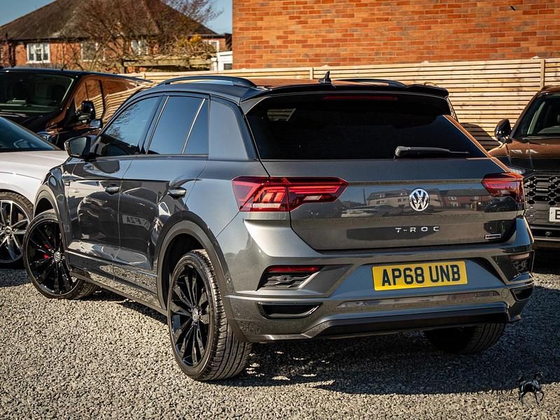 Used VW T-Roc R-line 190 HP (139 kW) 2019 Grey SUV