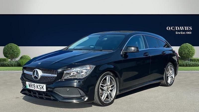 Used Mercedes CLA200 Shooting Brake AMG line 156 HP (114 kW) 2019 Black Estate