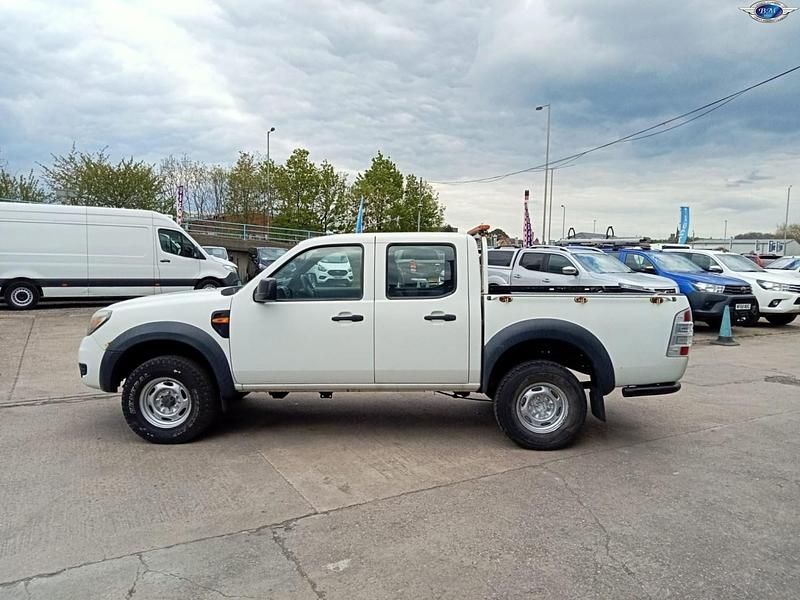 Used Ford Ranger XL 143 HP (105 kW) 2011 White Pickup