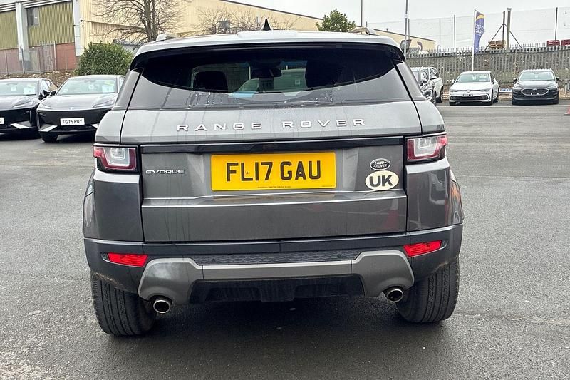 Used Land Rover Range Rover evoque SE 179 HP (131 kW) 2017 Grey Hatchback