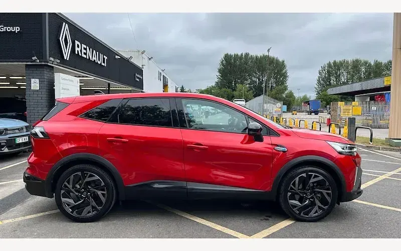 Used Renault Symbioz Iconic Esprit Alpine 143 HP (105 kW) 2025 Red  SUV