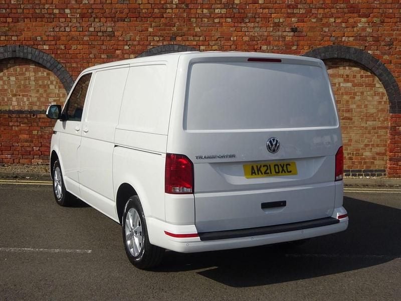 Used VW Transporter Highline 2021 White Van