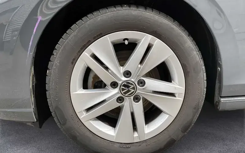 Used VW Golf VII Life 150 HP (110 kW) 2021 Grey Hatchback