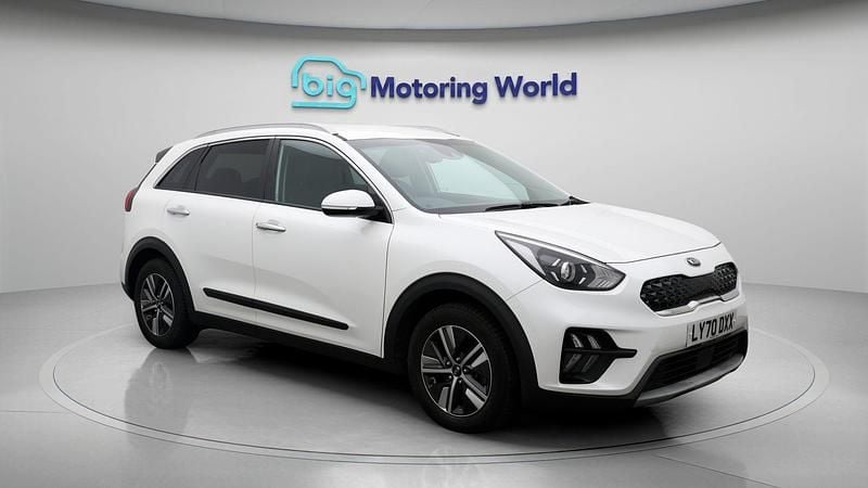 Used 2020 Kia Niro 2 SUV | £15,300 (Good price) - Image 1/4