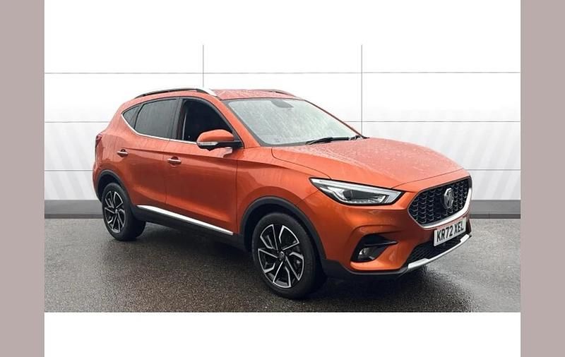 Used MG ZS Exclusive 111 HP (81 kW) 2023 Orange SUV