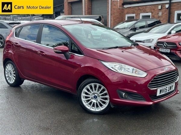 Red Used 2015 Ford Fiesta Titanium Hatchback | £5,995 (Fair price) - Image 1/1