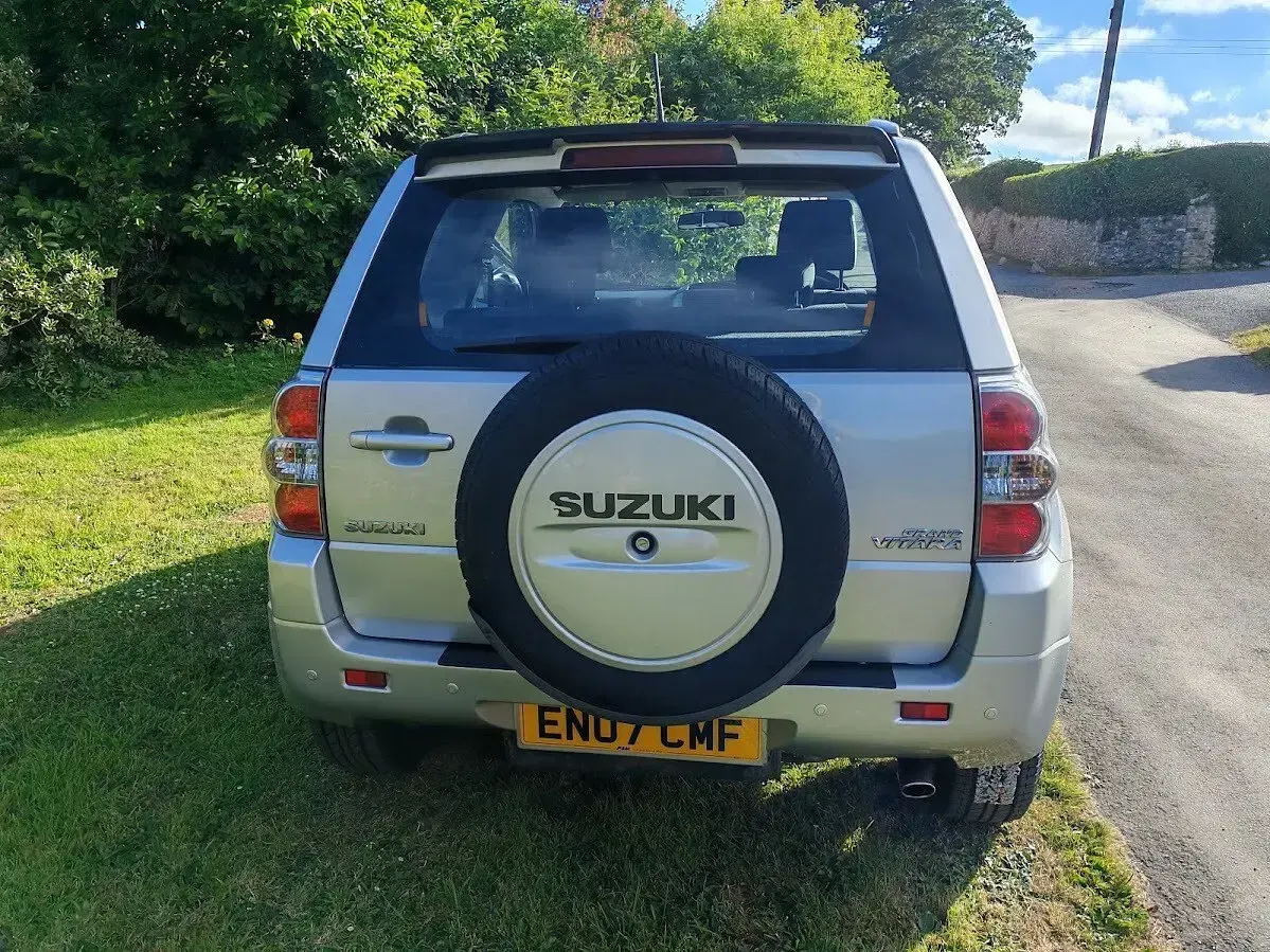 Used Suzuki Grand Vitara 2007 Silver SUV