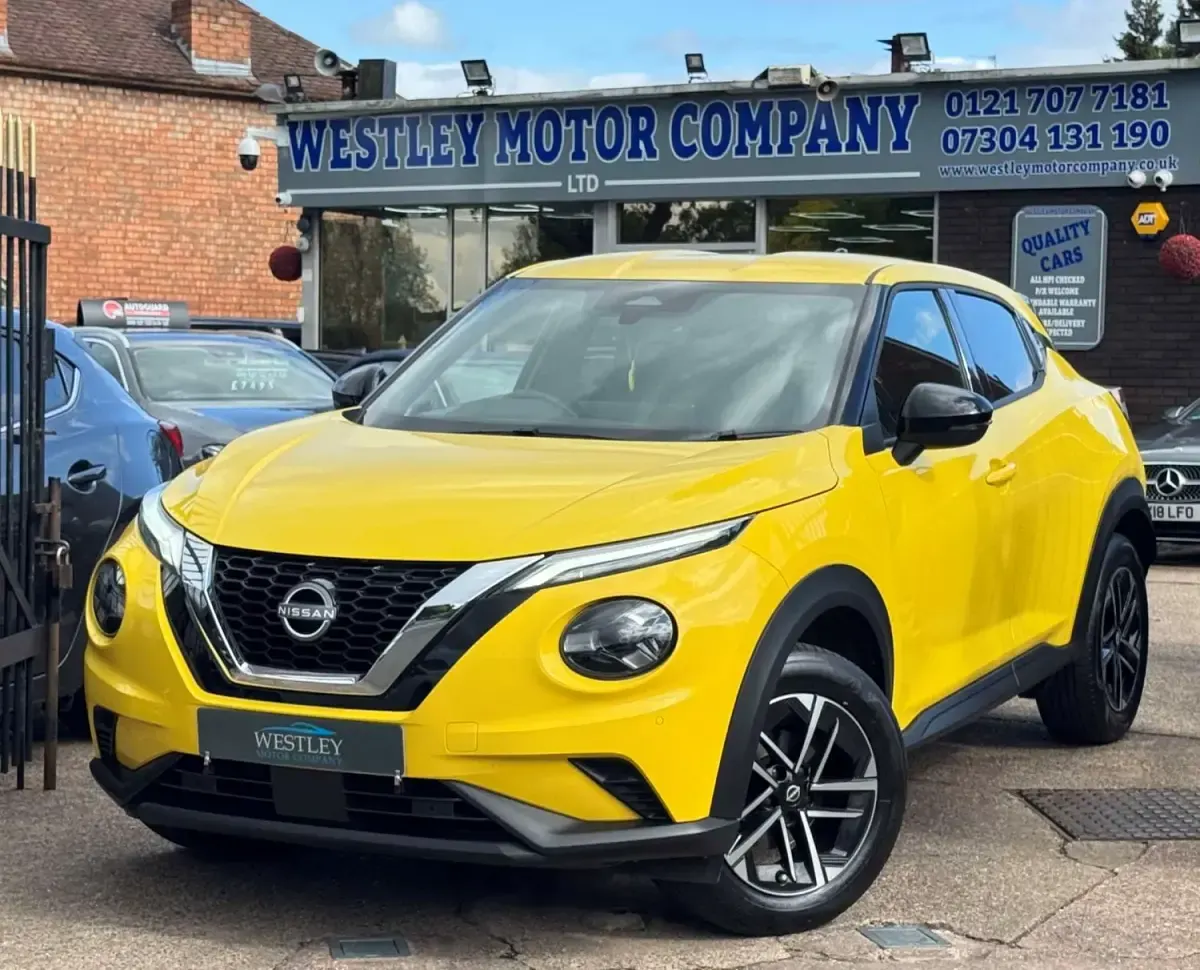 Używany Nissan Juke N-Connecta 2024 Żółty SUV