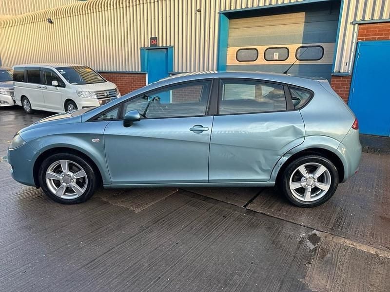 Used Seat Leon 2009 Blue Hatchback