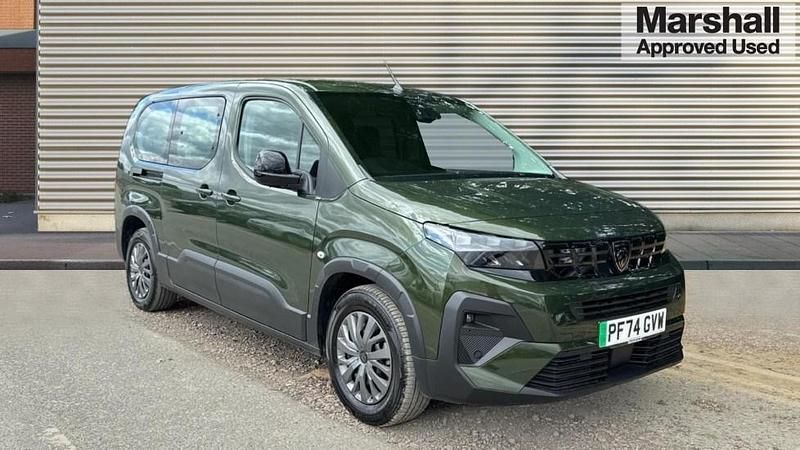 Green Used 2024 Peugeot e-Rifter Allure MPV | £22,451 (A bit pricey) - Image 1/4