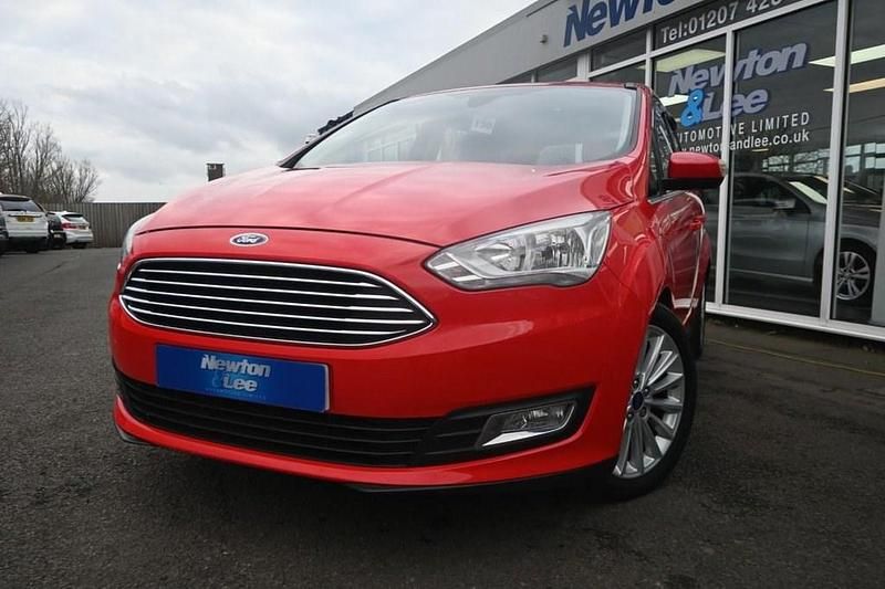 Used Ford Grand C-Max Titanium 120 HP (88 kW) 2017 Red MPV