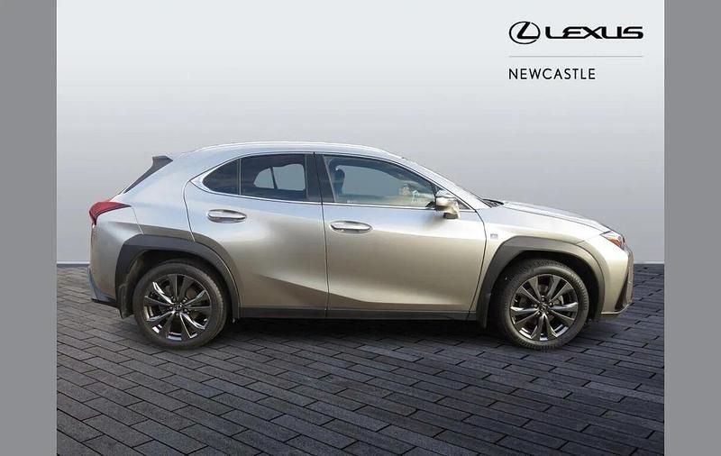 Used Lexus UX 250h Sport Design Packet 180 HP (132 kW) 2023 Silver SUV