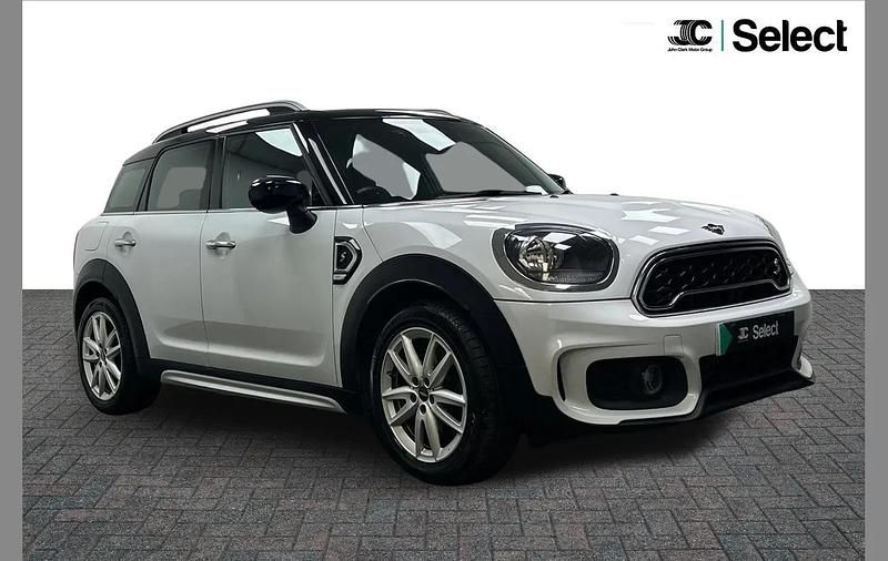 Used Mini Cooper S Countryman Sport 188 HP (138 kW) 2019 White SUV