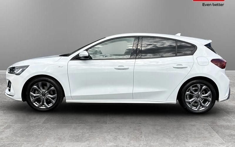 Used Ford Focus ST-Line 125 HP (91 kW) 2023 Hatchback