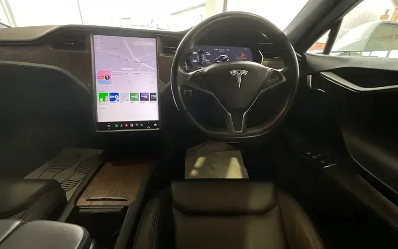 Used Tesla Model S Long Range AWD 397 kW (541 HP) 2020 Hatchback