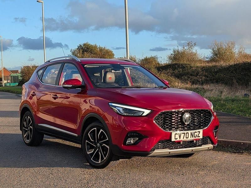 Red Used 2020 MG ZS Exclusive Hatchback | £11,000 (A bit pricey) - Image 1/4