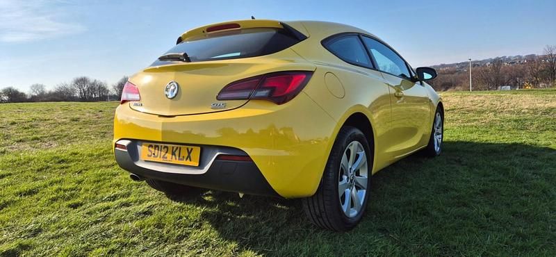 Used Vauxhall Astra GTC Sport 2012 Yellow Hatchback