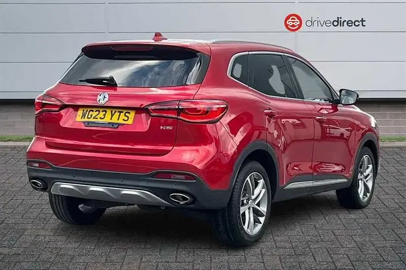 Used MG HS Exclusive 162 HP (119 kW) 2023 Red SUV